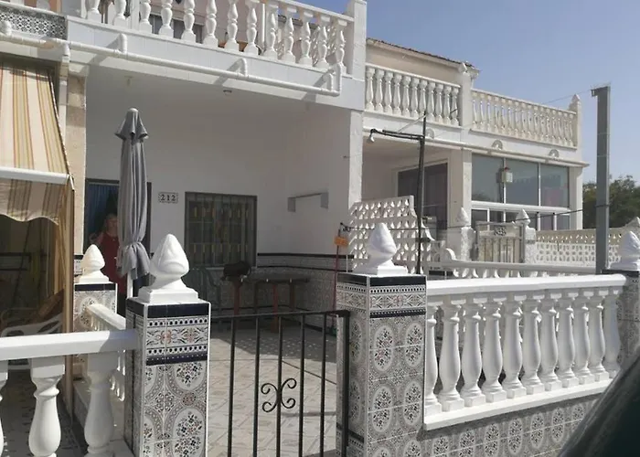 Bungalov U Ruzove Laguny